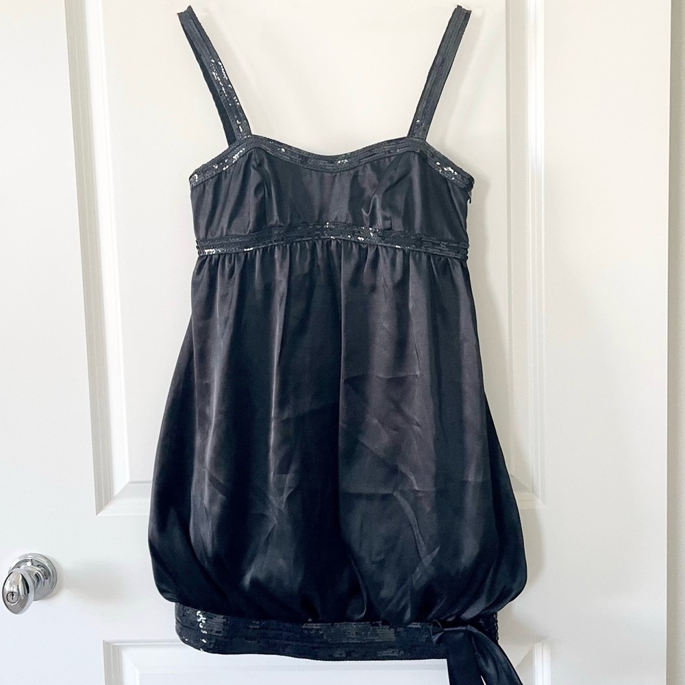 De Laru black sequin bow dress